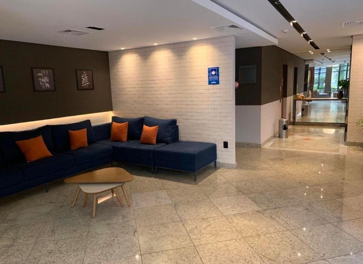 Flat No Hotel Cosmopolitan Com Estacionamento Gratis E Piscina Сантос Экстерьер фото
